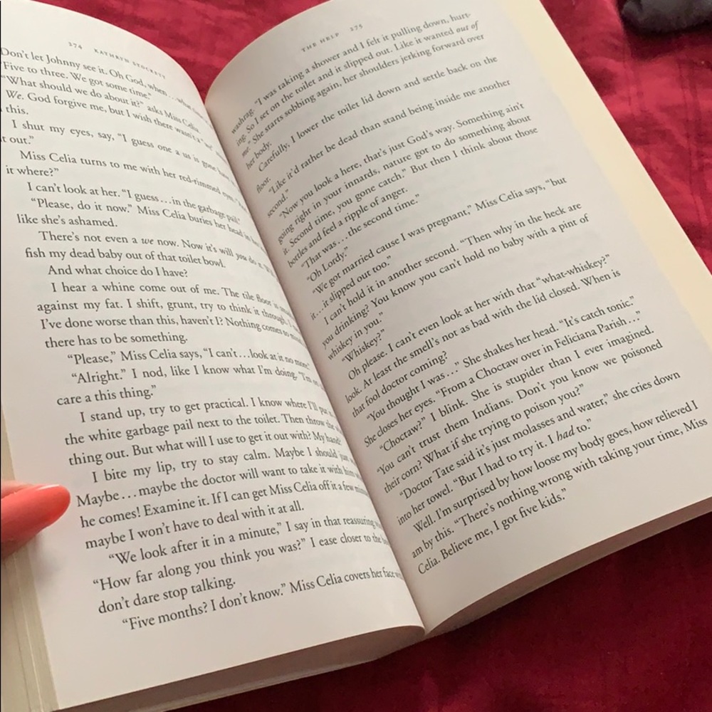 2/$20 “The Help” book/novel by Kathryn Stockett - Picture 6 of 6